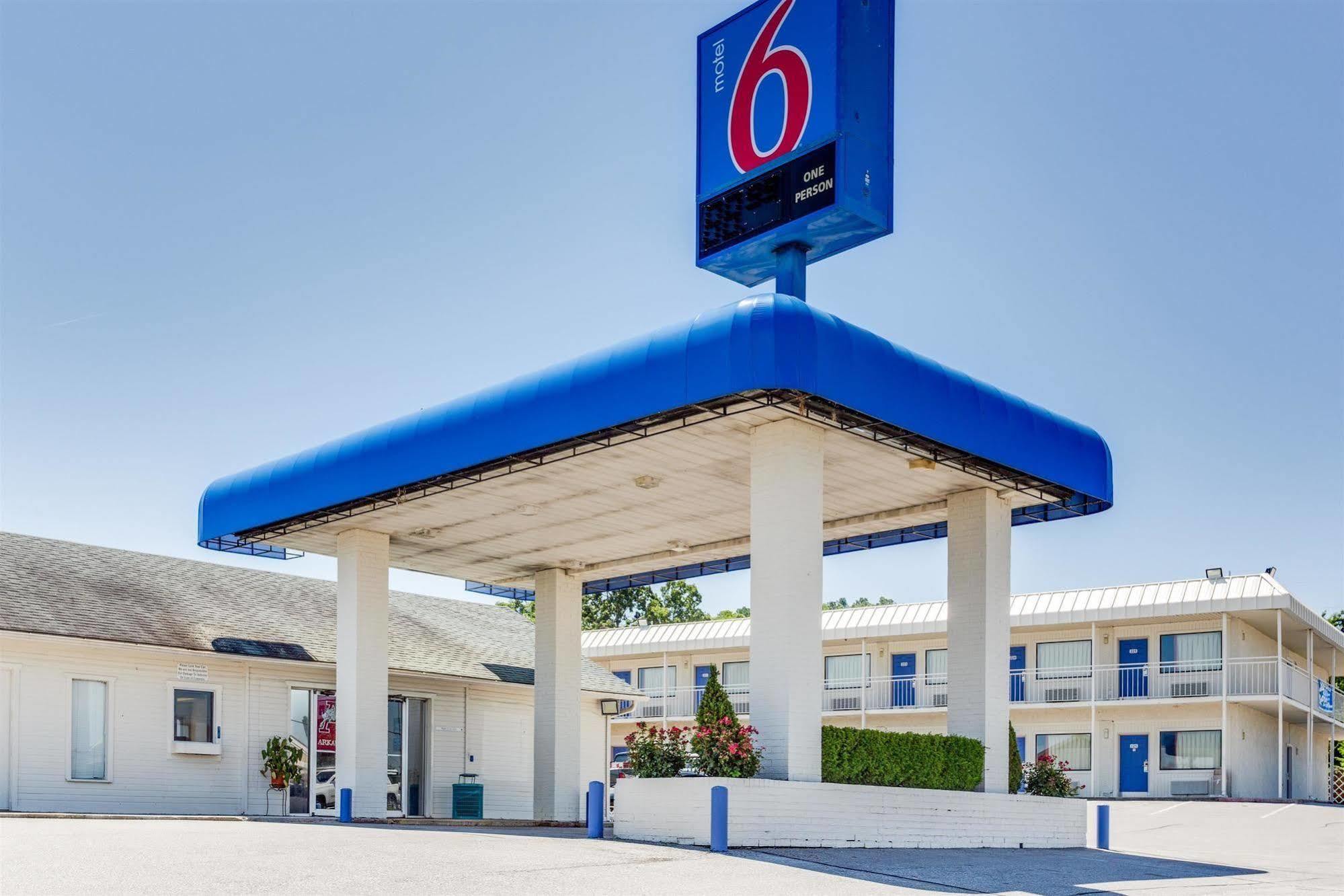 Motel 6-Fayetteville, Ar מראה חיצוני תמונה