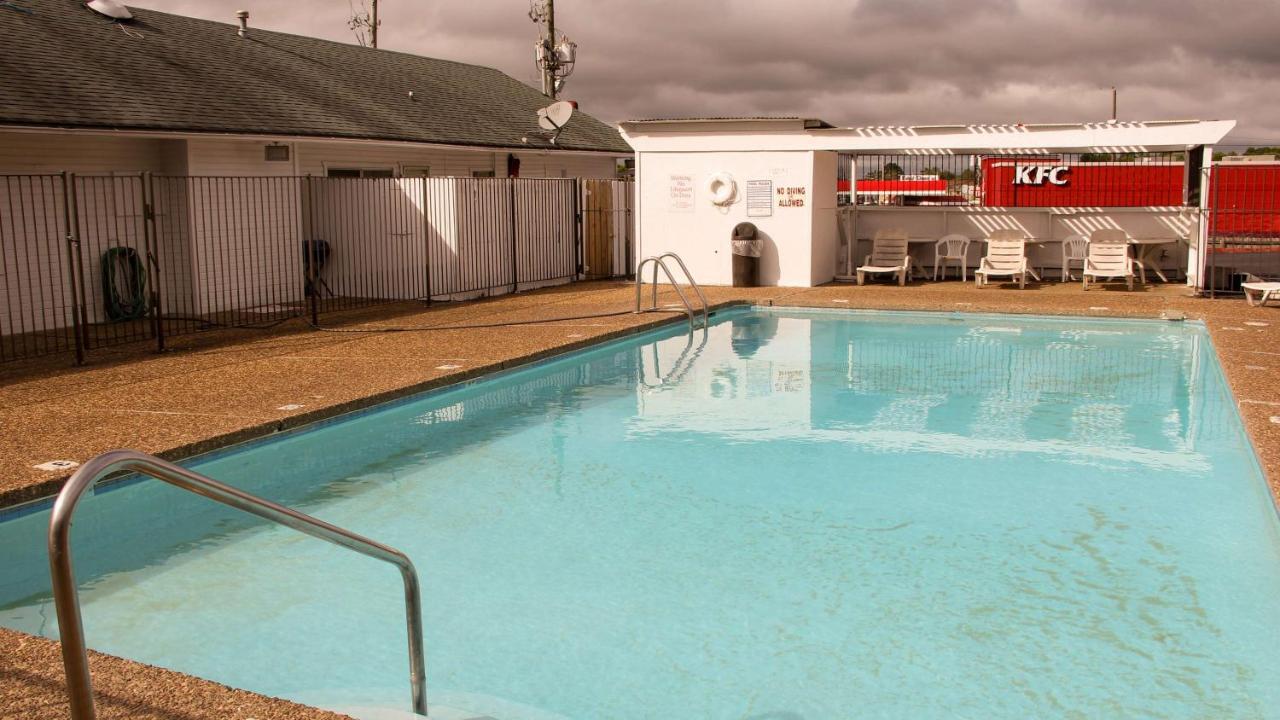 Motel 6-Fayetteville, Ar מראה חיצוני תמונה