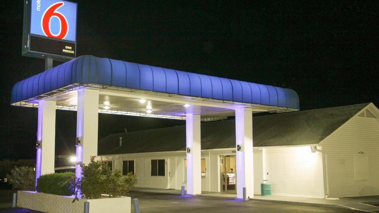 Motel 6-Fayetteville, Ar מראה חיצוני תמונה