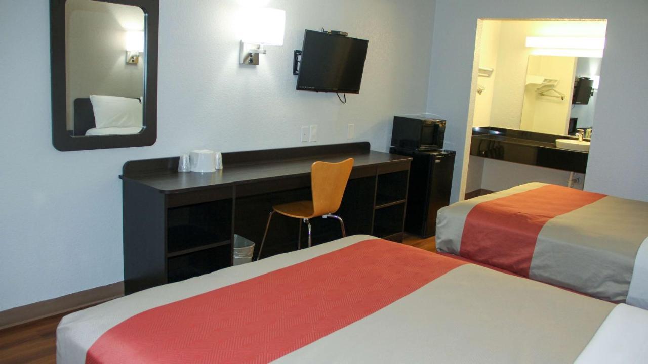 Motel 6-Fayetteville, Ar מראה חיצוני תמונה