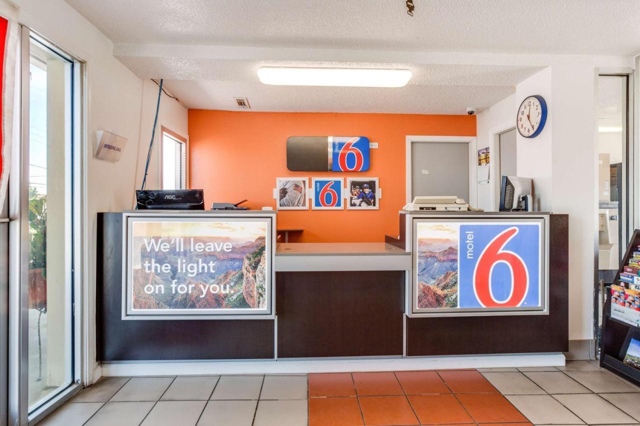 Motel 6-Fayetteville, Ar מראה חיצוני תמונה