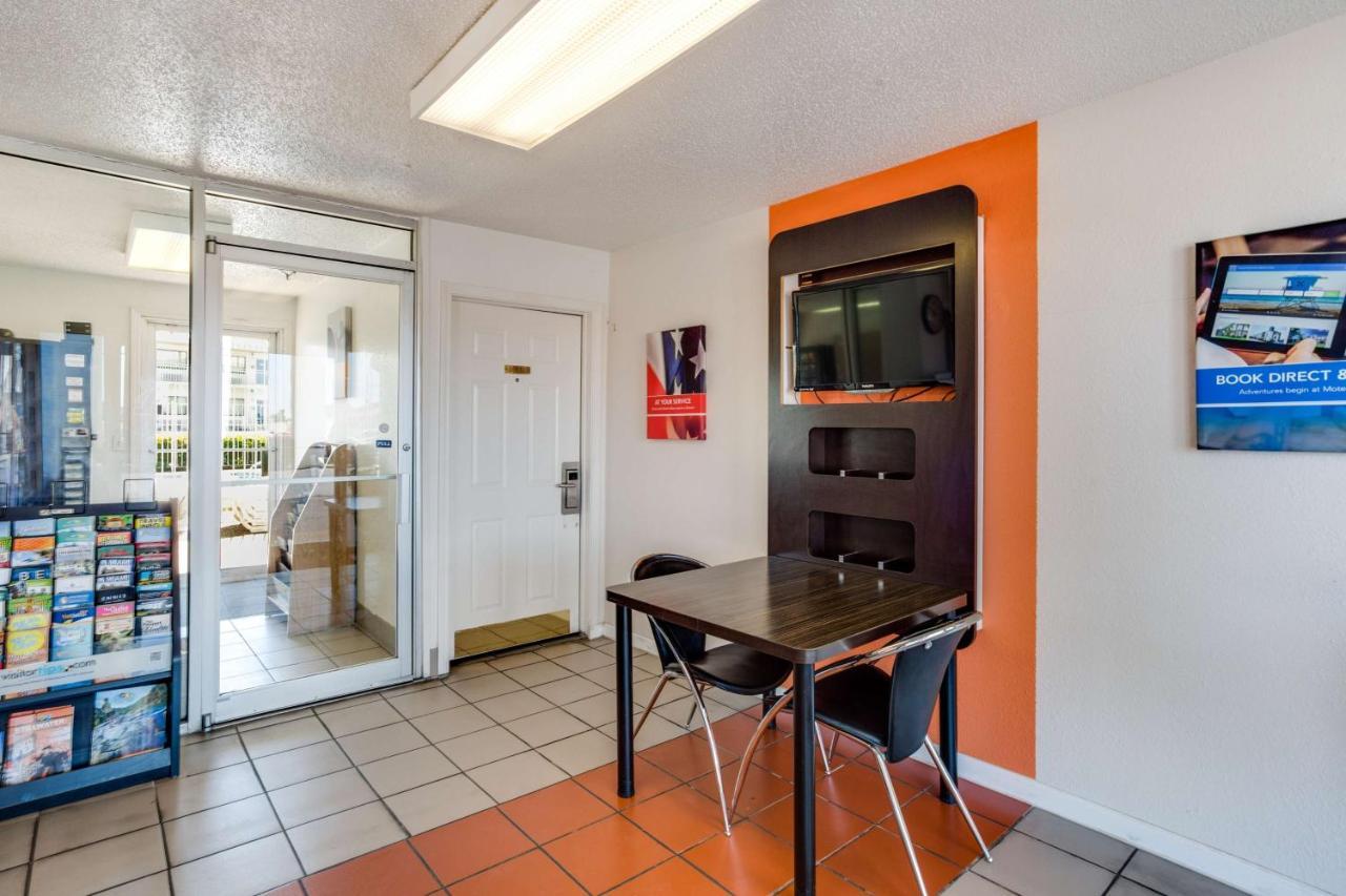 Motel 6-Fayetteville, Ar מראה חיצוני תמונה